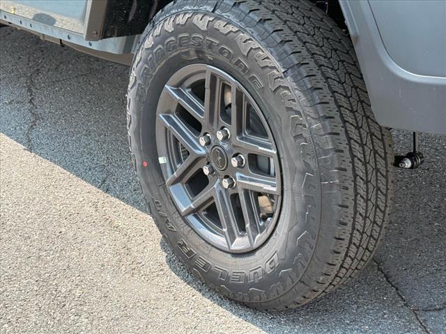 new 2025 Jeep Gladiator car, priced at $48,050