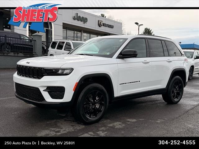 new 2025 Jeep Grand Cherokee car, priced at $46,930