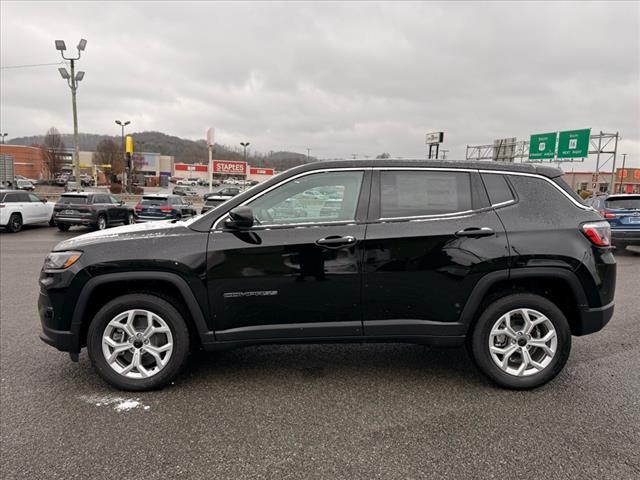 new 2025 Jeep Compass car, priced at $28,090