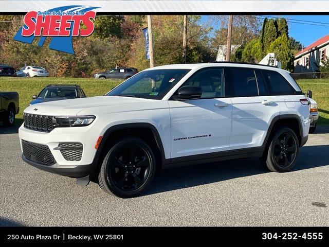 used 2023 Jeep Grand Cherokee car, priced at $36,500