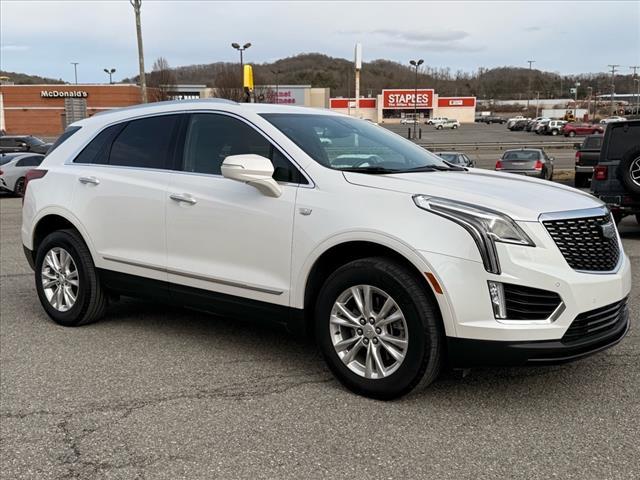 used 2023 Cadillac XT5 car, priced at $31,900