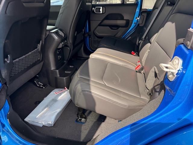 new 2025 Jeep Wrangler car, priced at $59,615