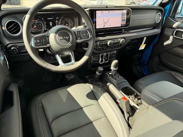new 2025 Jeep Wrangler car, priced at $59,615