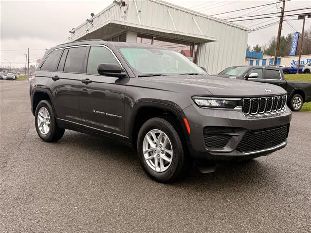 new 2025 Jeep Grand Cherokee car, priced at $42,175