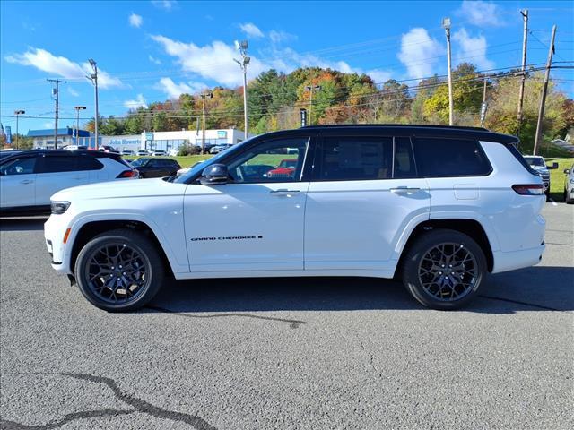 new 2025 Jeep Grand Cherokee L car, priced at $66,397