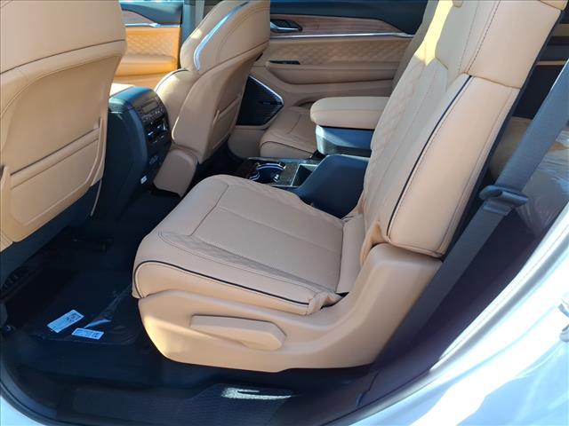 new 2025 Jeep Grand Cherokee L car, priced at $66,397