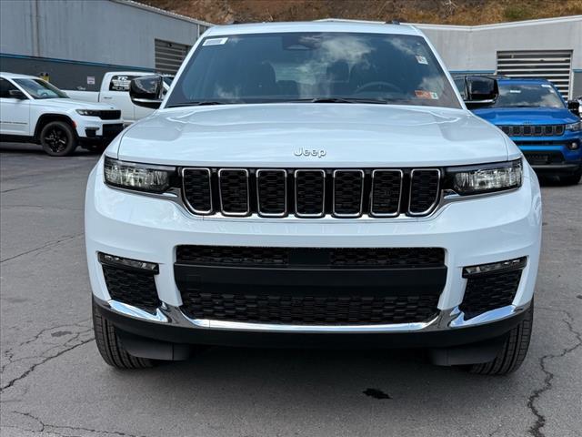 new 2025 Jeep Grand Cherokee L car, priced at $48,900