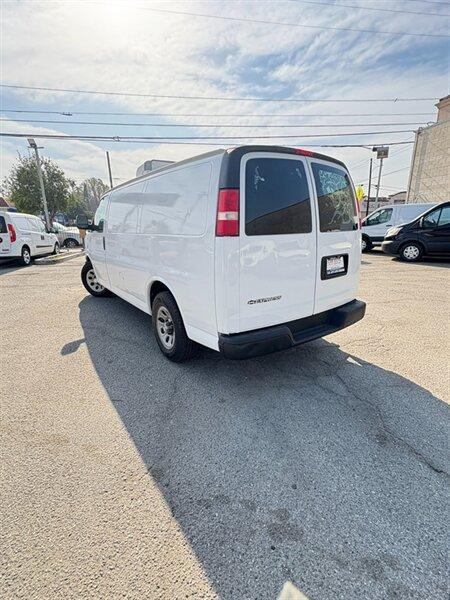 used 2009 Chevrolet Express 1500 car, priced at $14,995