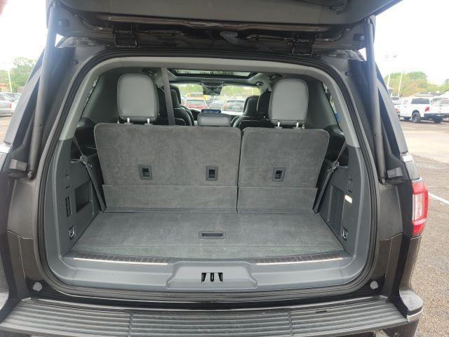 used 2021 Lincoln Navigator car, priced at $52,943