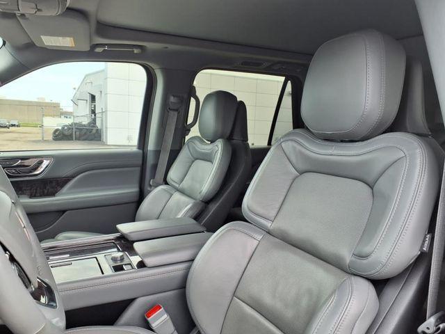 used 2021 Lincoln Navigator car, priced at $50,508