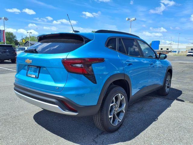 new 2025 Chevrolet Trax car, priced at $25,521