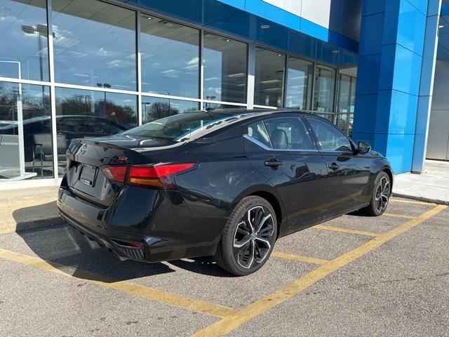 used 2023 Nissan Altima car, priced at $22,977