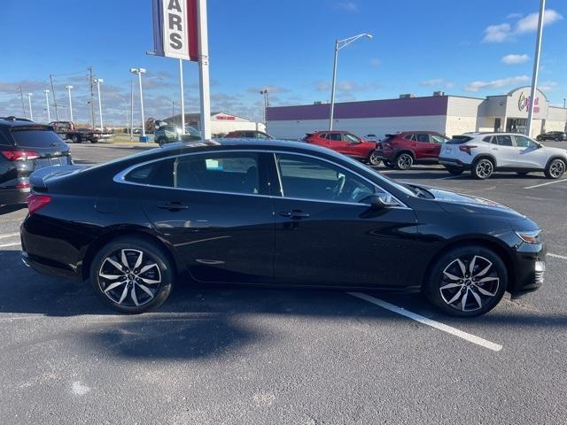 new 2025 Chevrolet Malibu car, priced at $27,967