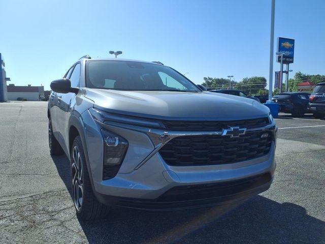 new 2025 Chevrolet Trax car, priced at $26,423