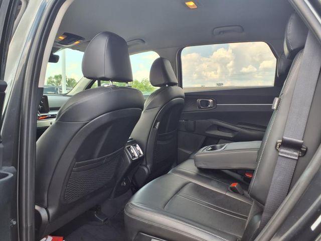 used 2024 Kia Sorento car, priced at $28,650