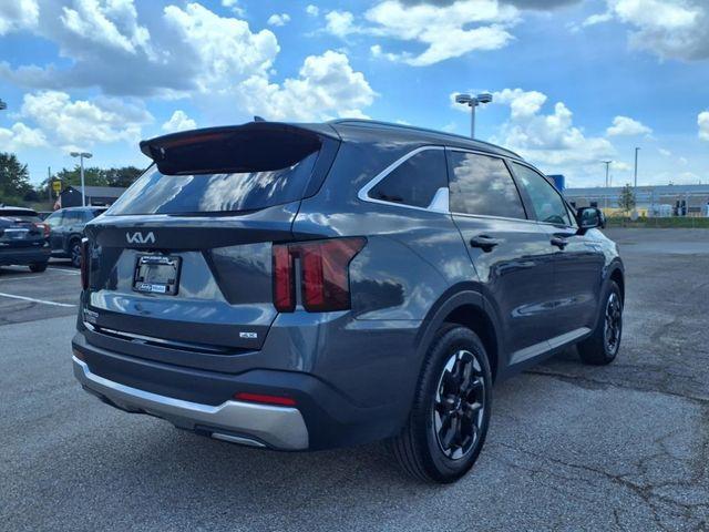 used 2024 Kia Sorento car, priced at $28,650
