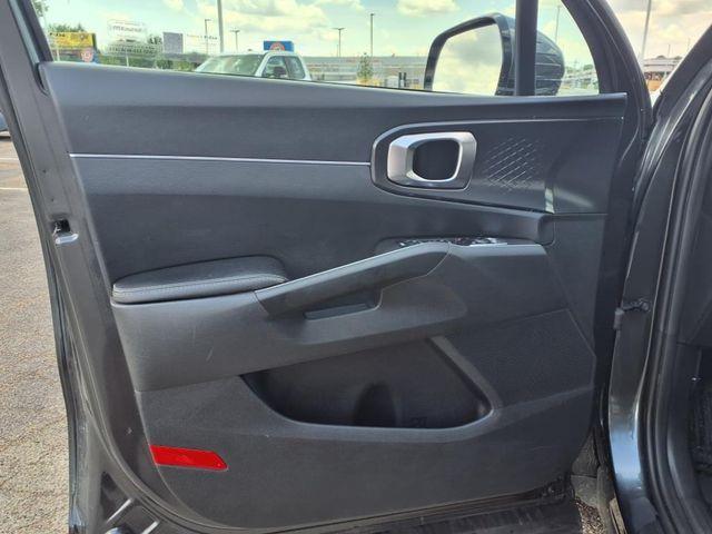 used 2024 Kia Sorento car, priced at $28,650