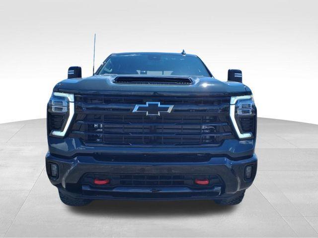 new 2025 Chevrolet Silverado 3500 car, priced at $74,847