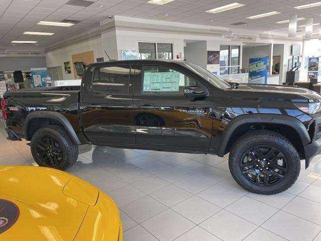 new 2024 Chevrolet Colorado car, priced at $43,067