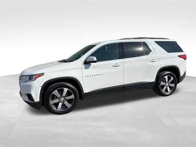 used 2021 Chevrolet Traverse car, priced at $16,000