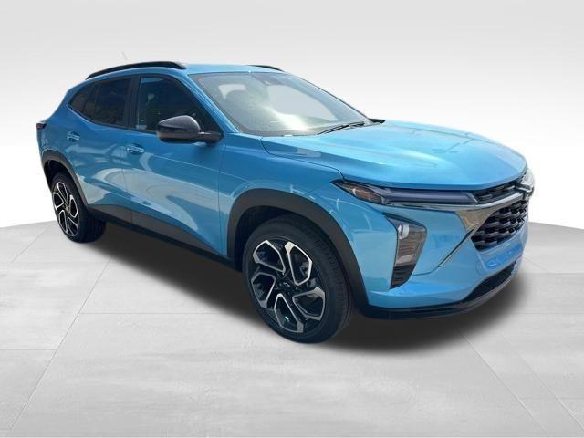 new 2025 Chevrolet Trax car, priced at $26,290