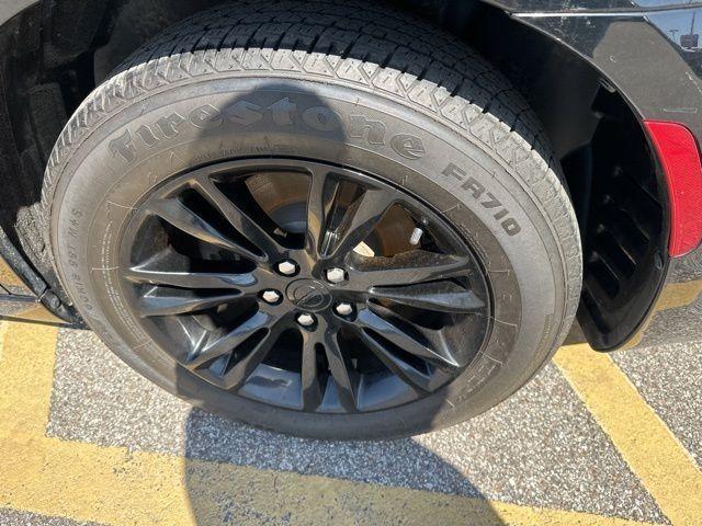 used 2021 Chrysler 300 car, priced at $22,997
