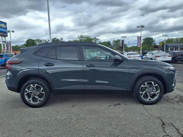 new 2025 Chevrolet Trax car, priced at $25,161