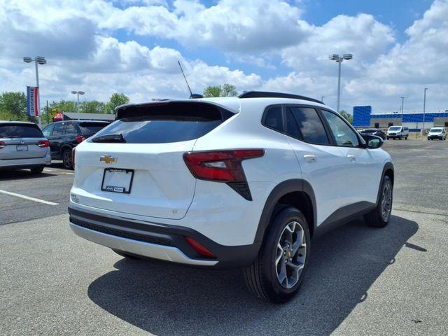 new 2025 Chevrolet Trax car, priced at $25,161