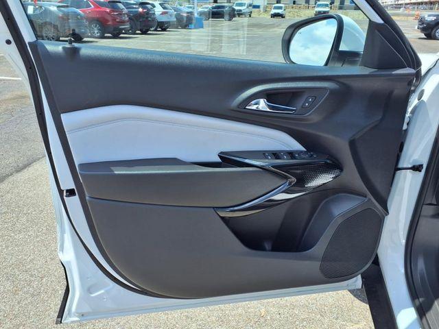 new 2025 Chevrolet Trax car, priced at $25,161