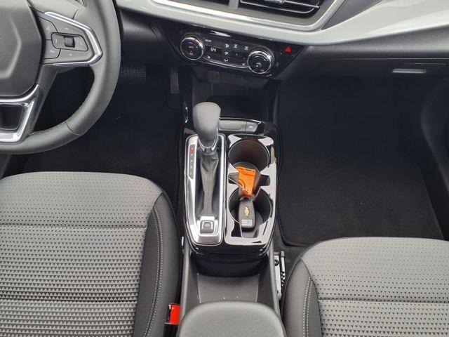 new 2025 Chevrolet Trax car, priced at $24,779