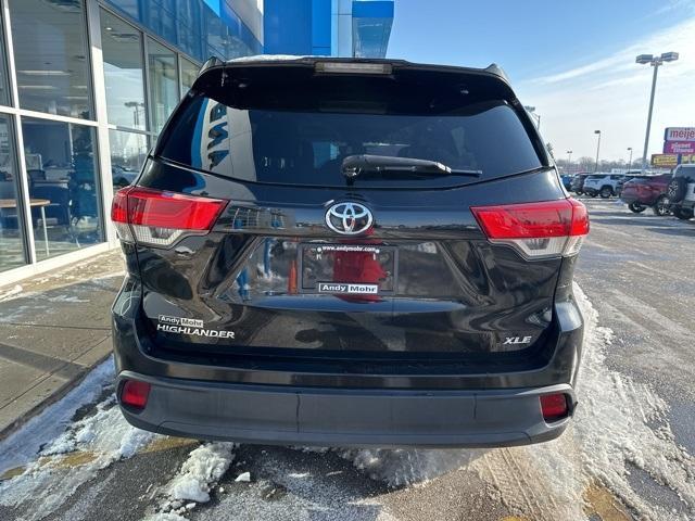 used 2017 Toyota Highlander car, priced at $21,989