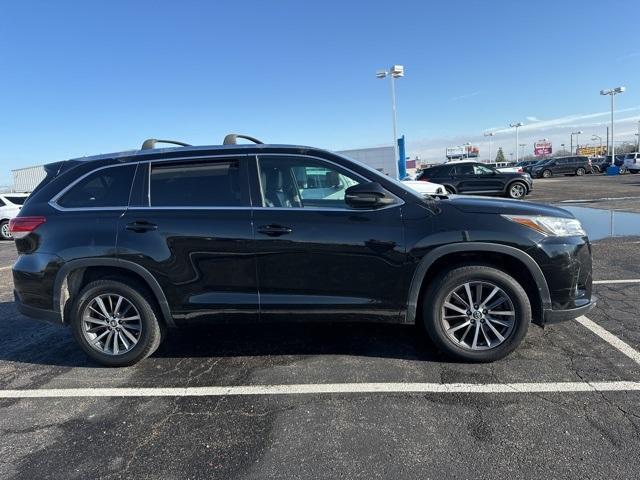 used 2017 Toyota Highlander car, priced at $23,413