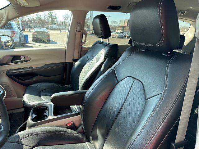 used 2022 Chrysler Pacifica car, priced at $19,999