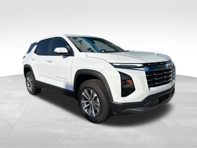 new 2025 Chevrolet Equinox car, priced at $30,260