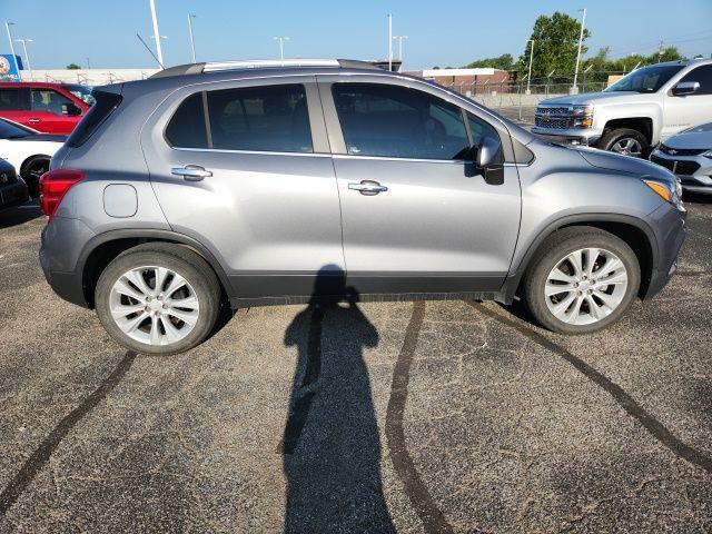 used 2020 Chevrolet Trax car, priced at $15,976