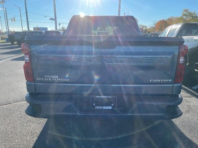 new 2024 Chevrolet Silverado 1500 car, priced at $47,395