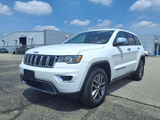 used 2018 Jeep Grand Cherokee car, priced at $17,995