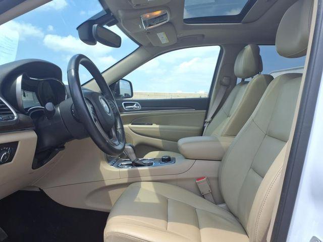used 2018 Jeep Grand Cherokee car, priced at $17,995