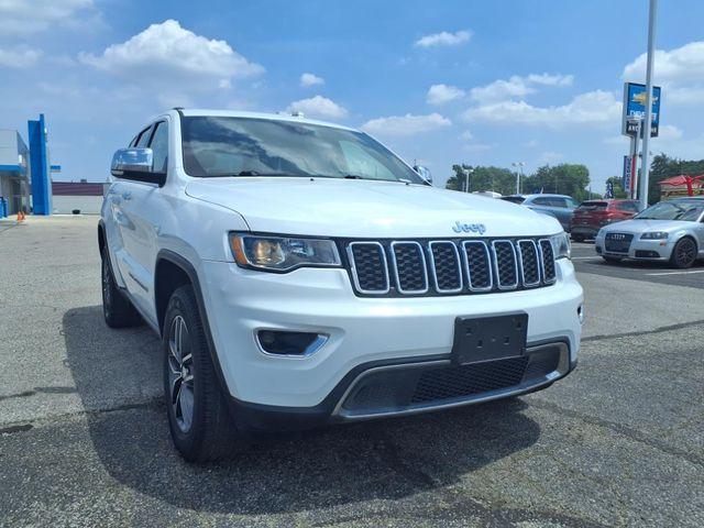 used 2018 Jeep Grand Cherokee car, priced at $17,995