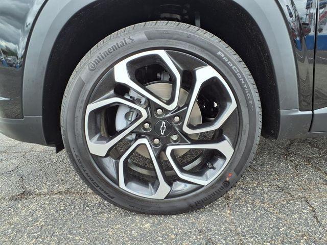 new 2025 Chevrolet Trax car, priced at $26,423