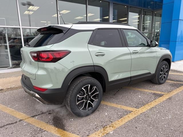 new 2025 Chevrolet TrailBlazer car, priced at $33,148