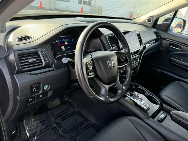 used 2022 Honda Pilot car, priced at $36,733