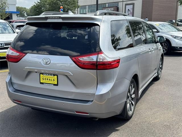 used 2018 Toyota Sienna car, priced at $24,333