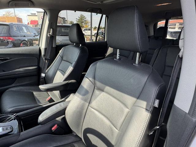 used 2022 Honda Pilot car, priced at $34,133