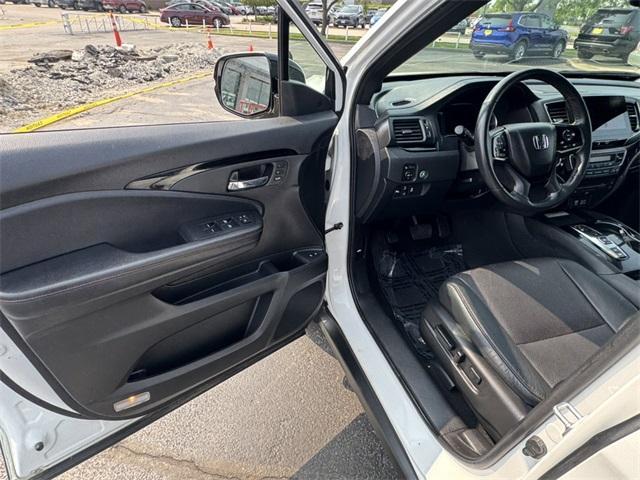 used 2022 Honda Pilot car, priced at $38,533