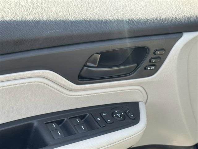used 2025 Honda Odyssey car, priced at $38,333