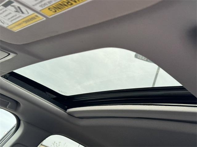 used 2022 Honda CR-V car, priced at $27,333