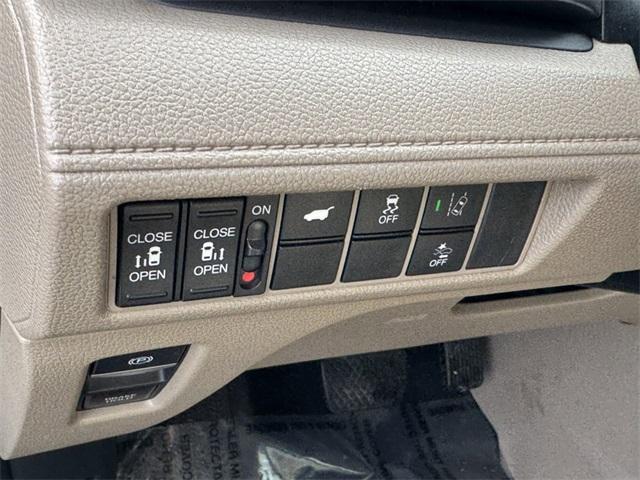 used 2018 Honda Odyssey car, priced at $20,533