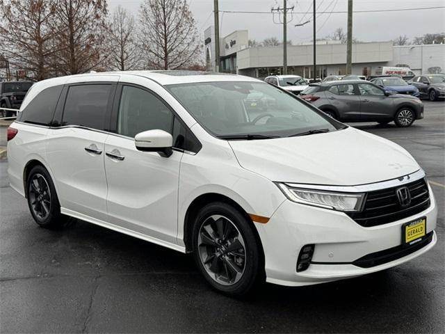 used 2023 Honda Odyssey car, priced at $45,333