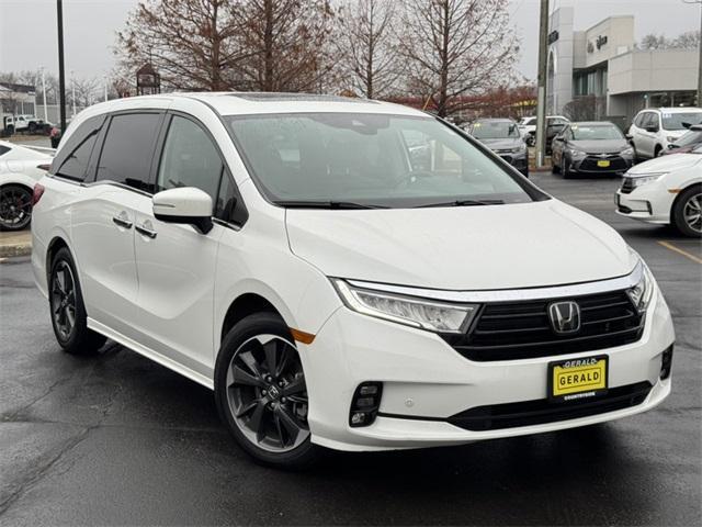 used 2023 Honda Odyssey car, priced at $45,333